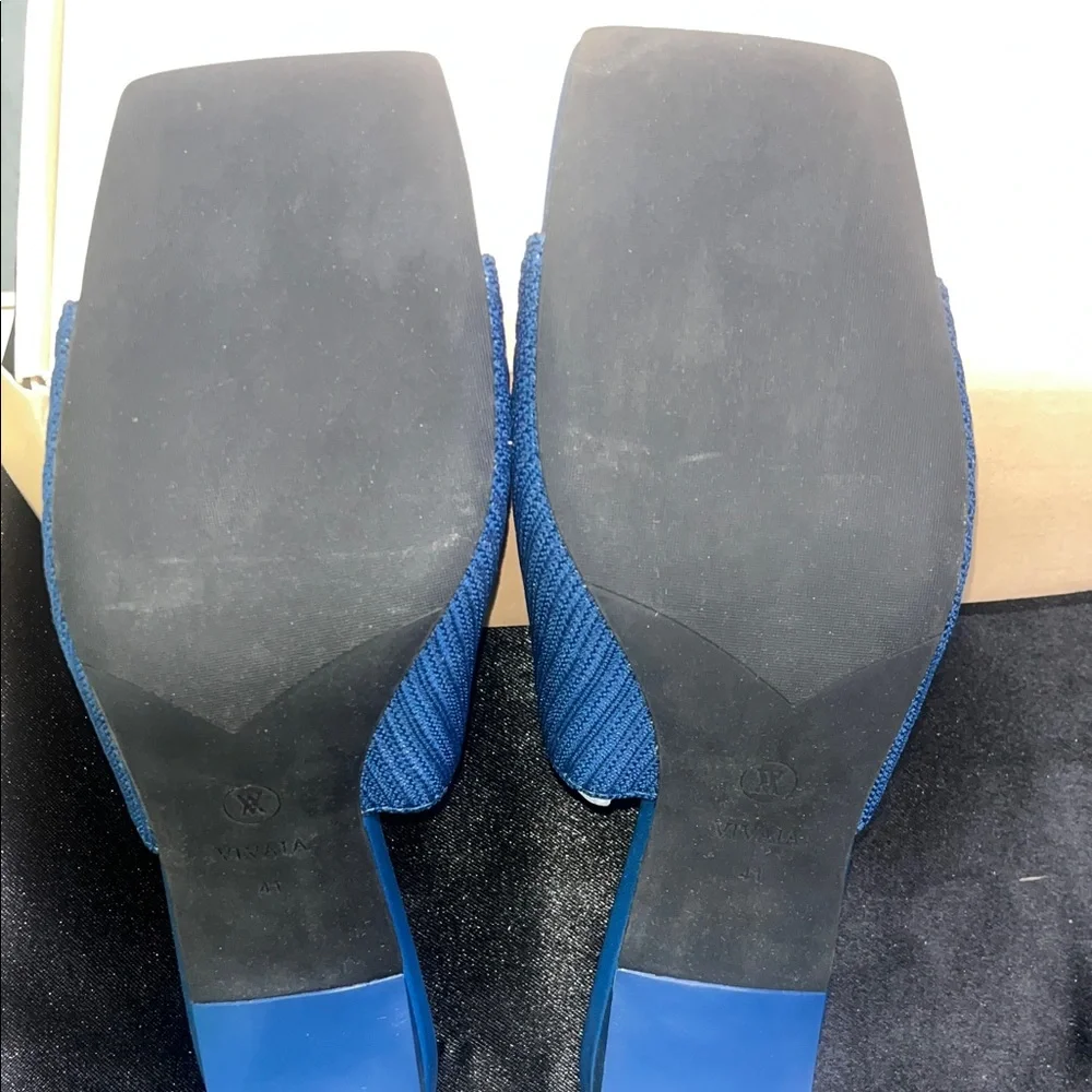 VIVAIA Square-Toe Block Heel Sandals - Picture 10 of 13